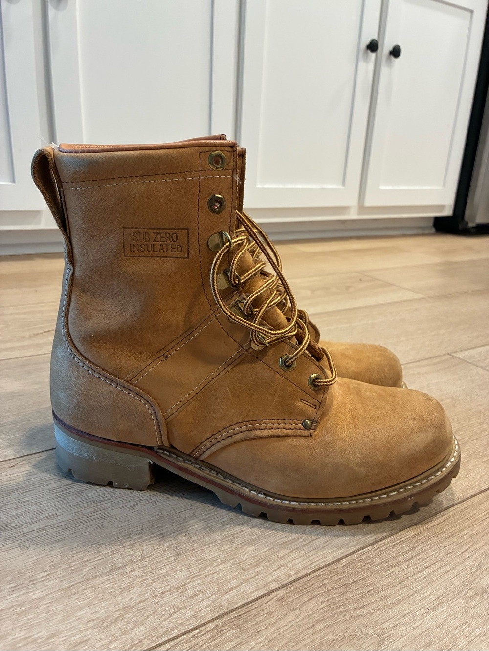 Carolina Men’s Subzero Insulated Tan Suede 7815 Logger Work Boot Size 9